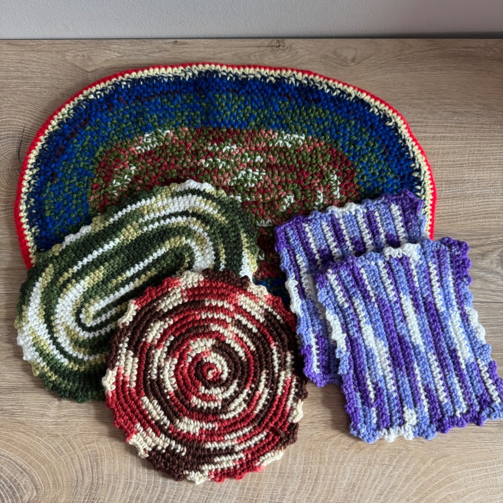 Handmade Crochet Place Mat Coasters Pot Holders Set